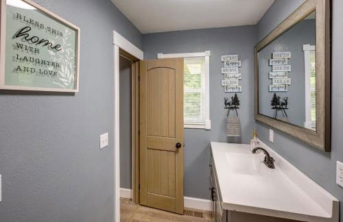 Serene Bryant Retreat with Private Hot Tub! - Foto 14