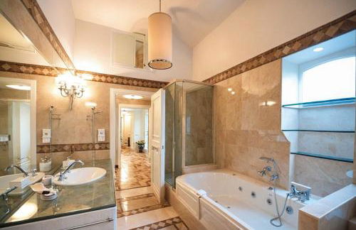 Carducci Luxury Apartment - Photo 12