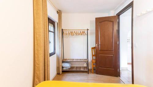 Estudio Las Rotas - Photo 5, wardrobe