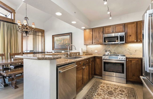 Antlers at Vail - Photo 55