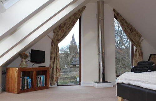 Kingston House - Photo 7