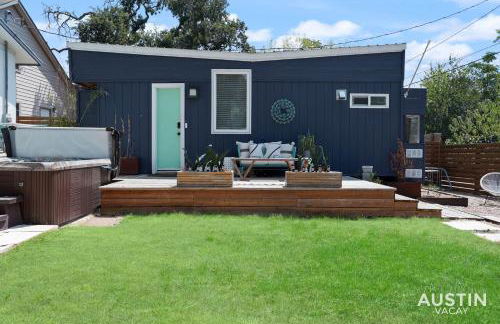HGTV Featured Tiny Home w Hot Tub Near East 6th St - Foto 29