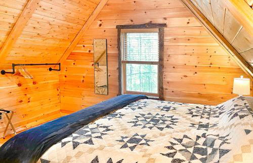 Adirondack Mountain Cabin with Hot Tub, Near Whiteface, Lake Placid, Fire Pit, Game Rm - Foto 24