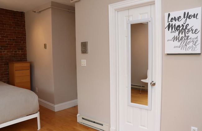 Maverick Suites at 402 Columbus Ave - Foto 54