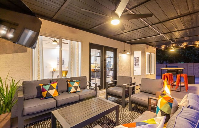 Modern Mesa Oasis Free Heated Pool Al-fresco Living - Photo 40