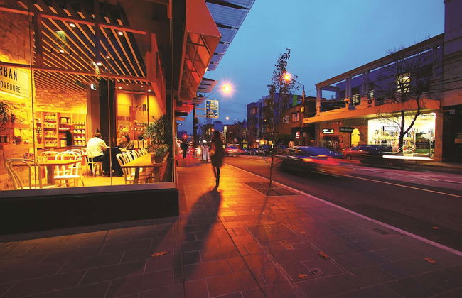 Oaks Melbourne South Yarra Suites - Photo 50