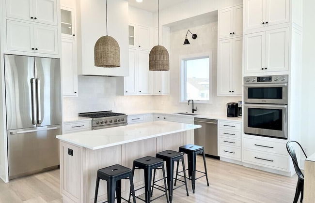 Collins Avenue 26 - Photo 11