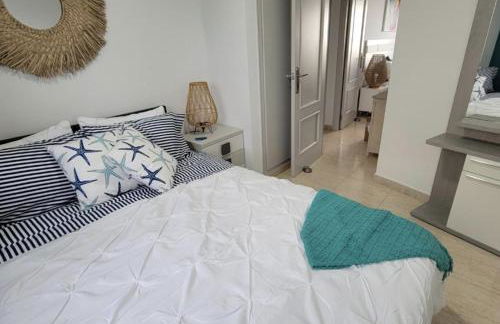 Magnificent Mediterranean Views - Photo 29