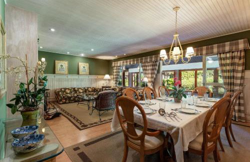 Casa na Granja Comary com piscina, churrasqueira e jacuzzi privativa - Foto 3