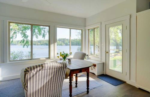 Waterfront Cottage in Summer Village with Grill - Foto 7