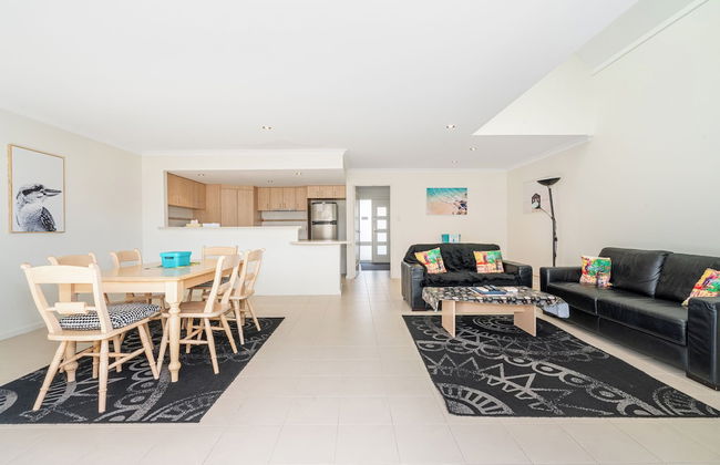 Sea Side Holiday - Foto 13