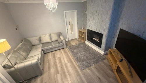 2 Bed house - Brighouse close to McDonalds and B&M - Foto 2