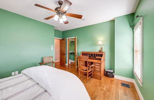 Mountain-View Georgia Cabin with 2 Decks - Foto 24