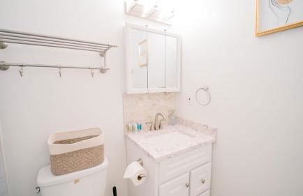 Stylish 5BR DC Retreat Backyard Free Parking - Foto 46