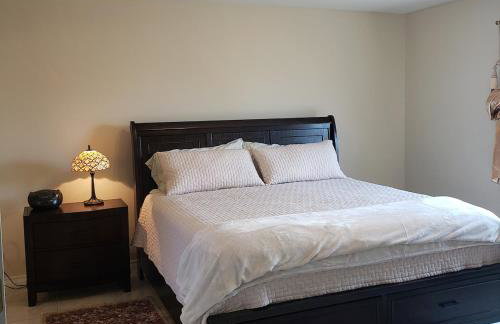 The Monarch - Foto 15