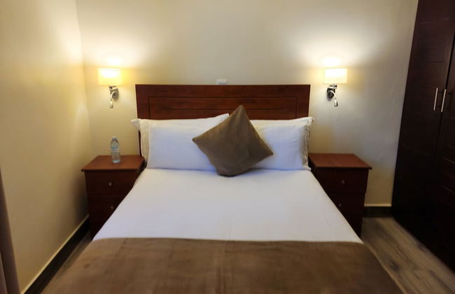 Entebbe Stay Apart-Hotel - Photo 8