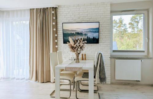 Deluxe Suite, 150 meters to Beach, Large Balcony, Parking, Lift, Porta Mare Leśne Tarasy - Foto 4