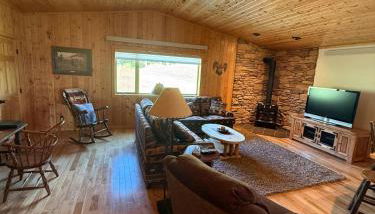 2 bed 2 bath Barndominium Unit B - Foto 3