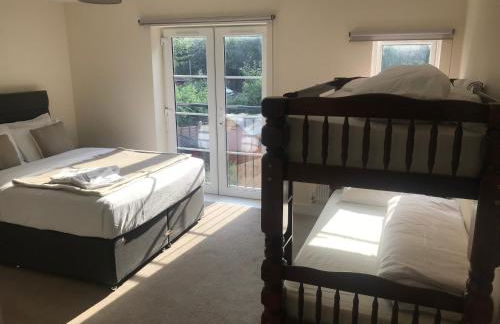 YBC Court, Aldershot - Foto 3