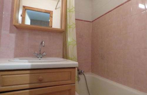 Studio cosy avec balcon, arrêt navette à 50m - FR-1-458-100 - Foto 10