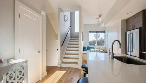 2 BDR Home Roof Deck plus Walk to Broncos and Sloans Lake - Foto 4