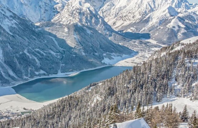 Charming Holiday Home in Maurach am Achensee - Foto 57