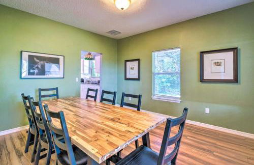 Lovely Hawthorne Home with Private Boat Dock! - Photo 10