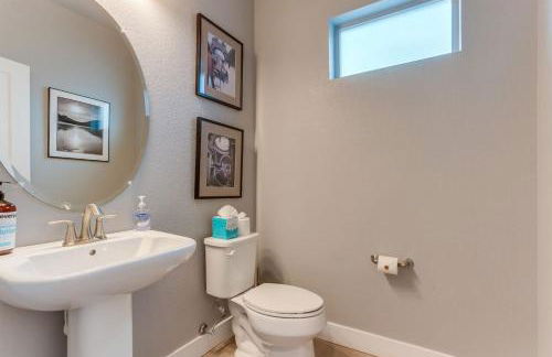 Modern And Spacious Townhouse Blocks from Downtown - Foto 17