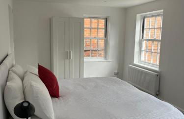 Yugogo One-Bedroom Apartment 37 London Road - Photo 10