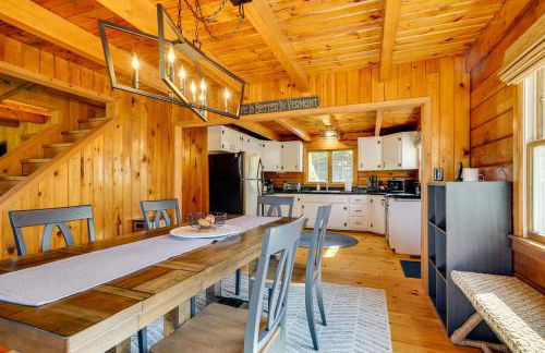 Private Spring-Fed Pond Idyllic Shrewsbury Cabin! - Foto 8