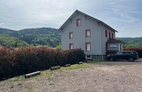 Gîte 5* piscine intérieure, sauna, à 20 mins des pistes de ski, à 300 m d’un Lac - Foto 2