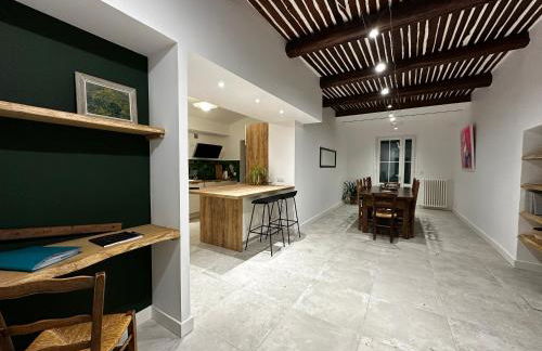 Bastide avec Piscine et Spa, vue Ste Victoire - Foto 13