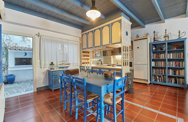 Kerame Studios - Photo 30