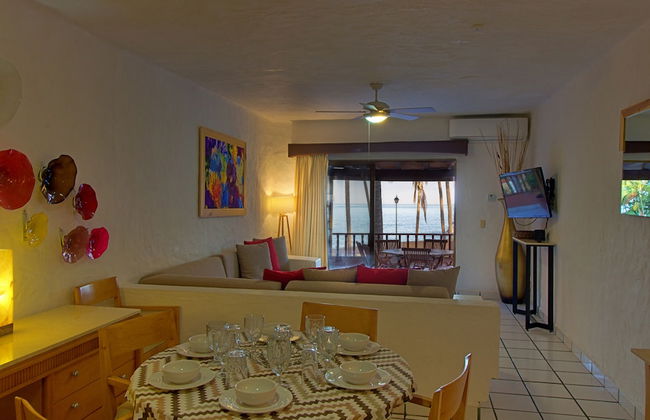 Villa Facing the Beach in a Large Terrace 7 Pools, Tennis Courts, Security - Foto 21