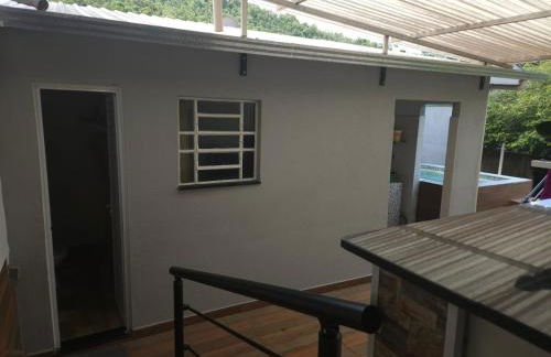 Casa de temporada em Lindoia - PISCINA, FOGÃO A LENHA, CHURRASQUEIRA - Conforto e privacidade - Foto 57