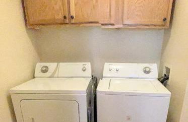 Extended Stay 3 Bedrooms Cozy Townhouse Living - Foto 11