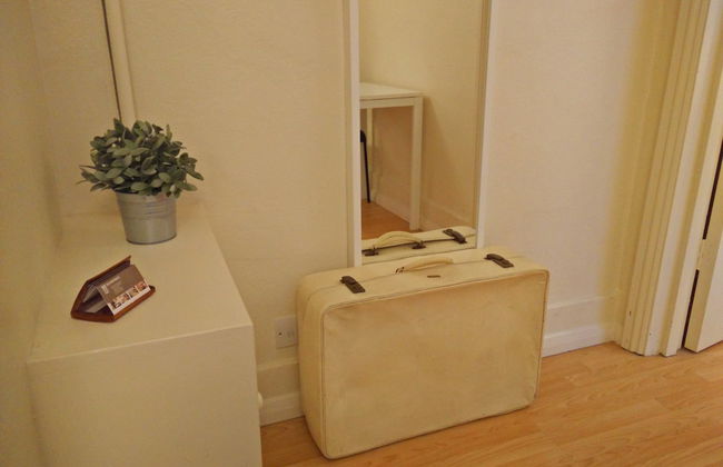 SHQ Apartments - Photo 12