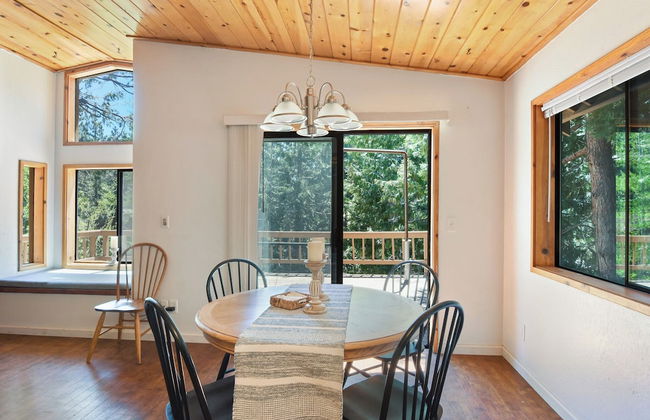 Palisades Point Prime Location! - Photo 16