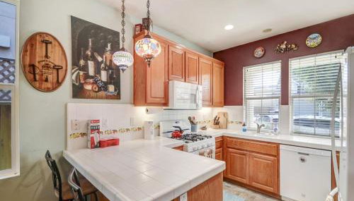 Wine Country Retreat with Hot Tub & Mini Golf - Foto 2, stove, dishwasher, pet friendly