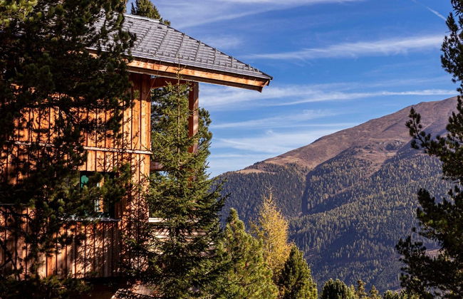 Lavish Chalet With Outdoor hot tub - Foto 58