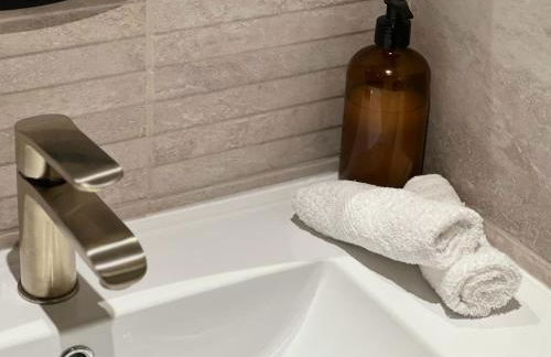 Studio Le Central 350 m de Gare Lyon Part-Dieu, Navette Stade et Arena ,Eurexpo Aéroport- Bus Direct Centre Ville - Photo 12