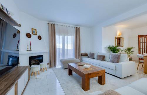 Villa Arpeggio - Cozy 3-Bedroom Villa with Private Pool in Montinhos da Luz, Lagos - Foto 7