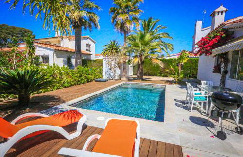 LITORAL COSTA DORADA - VILLA MONET Only families - Photo 31