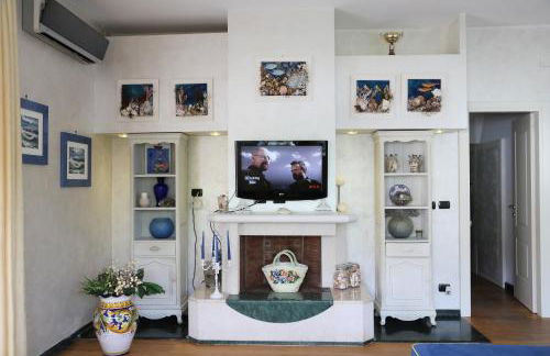 Villa con giardino a pochi passi dal mare - Foto 9