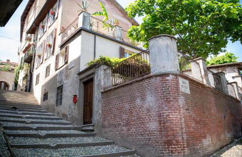 3 Bedrooms Old Town Secret Gem with Private Garden - Foto 2