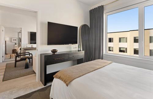 Hyatus Luxury Residences Boston Everett Premier Collection - Photo 48