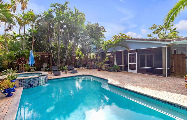 Chic 3BR Sanctuary Steps From The Drive Paradise - Foto 28