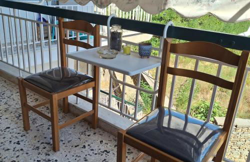 MARIAS APARTMENT SMART KEY BOX by PROJECT 86 IKE - Photo 13