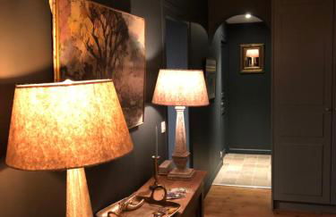 Appartement de 1634 avec balcon au sud sur jardin en plein cœur historique - Foto 8