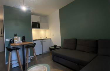 Studio charmant proche tram et bus - Foto 3